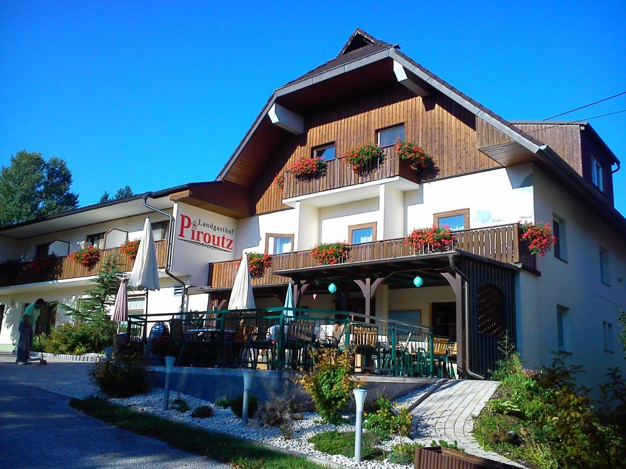 Landgasthof Piroutz Sankt Kanzian am Klopeiner See Екстериор снимка